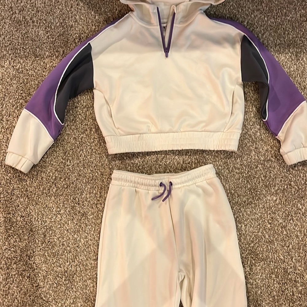 Cute Zara Girls Sweatset